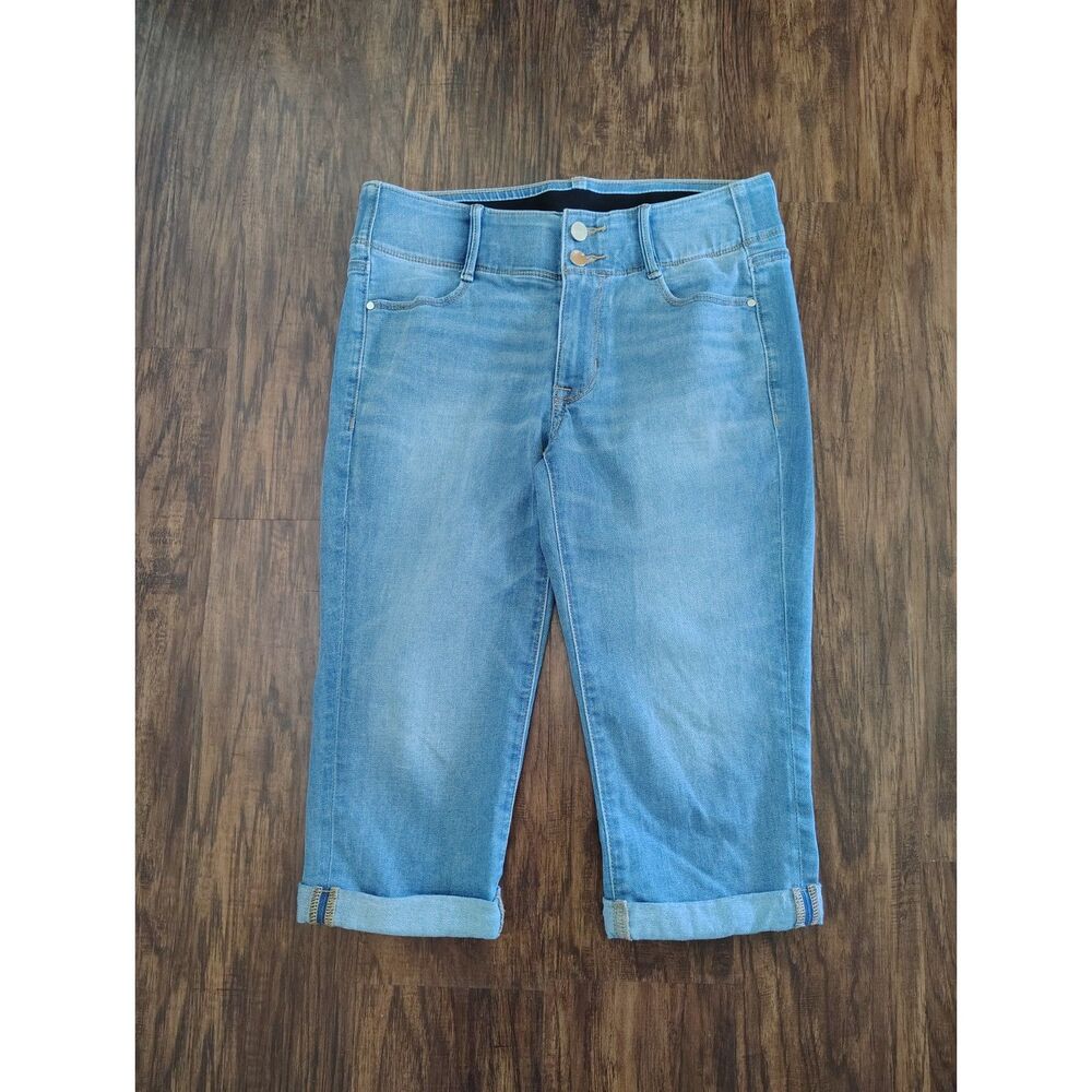 APT 9 Capri Jeans Womens 8 P Petite Light Wash Stretch Denim Cuffed Cropped - Picture 2 of 5